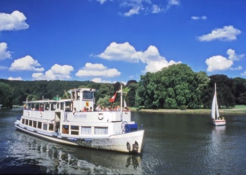 Meuse-Ardennes Boat Tours